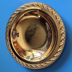 International Silver Co electroplated 24kt gold dish floral edge design vintage